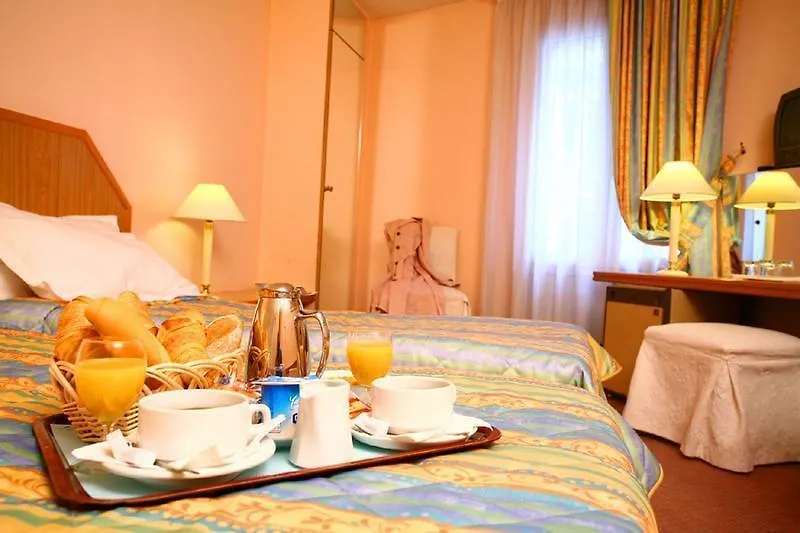 Fertel Etoile Hotel Paryż