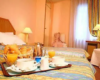 Fertel Etoile Hotel Paryż